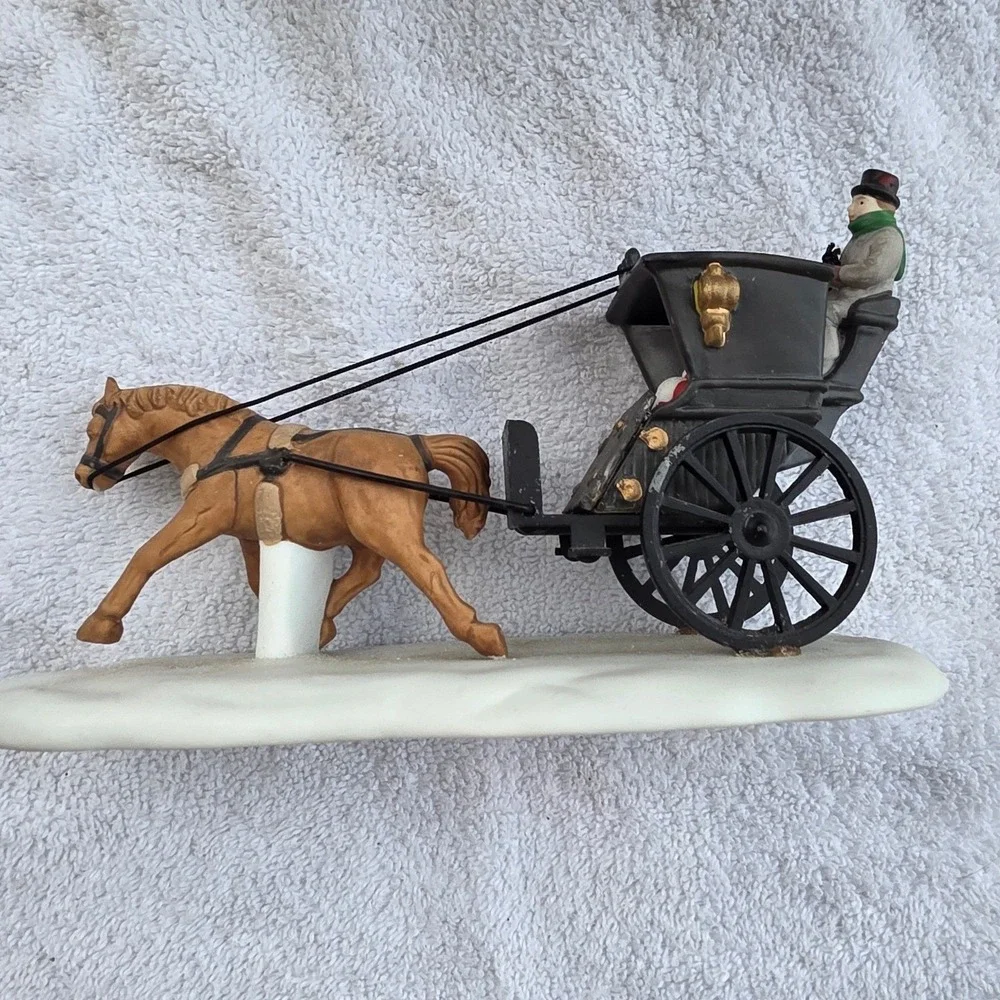 Dept 56 Kings Road‎ Cab Heritage Village Collection Dickens 5581-6 1989 D1